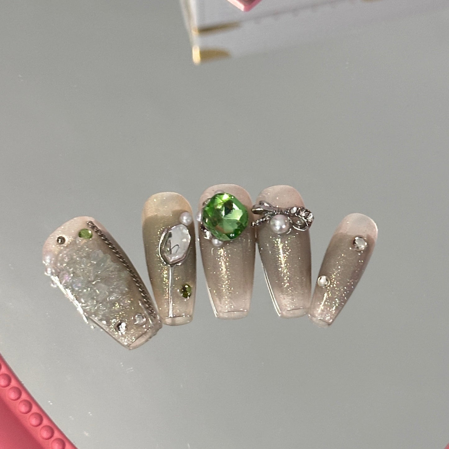 Y-Blossom Press on nails Handmade green ice