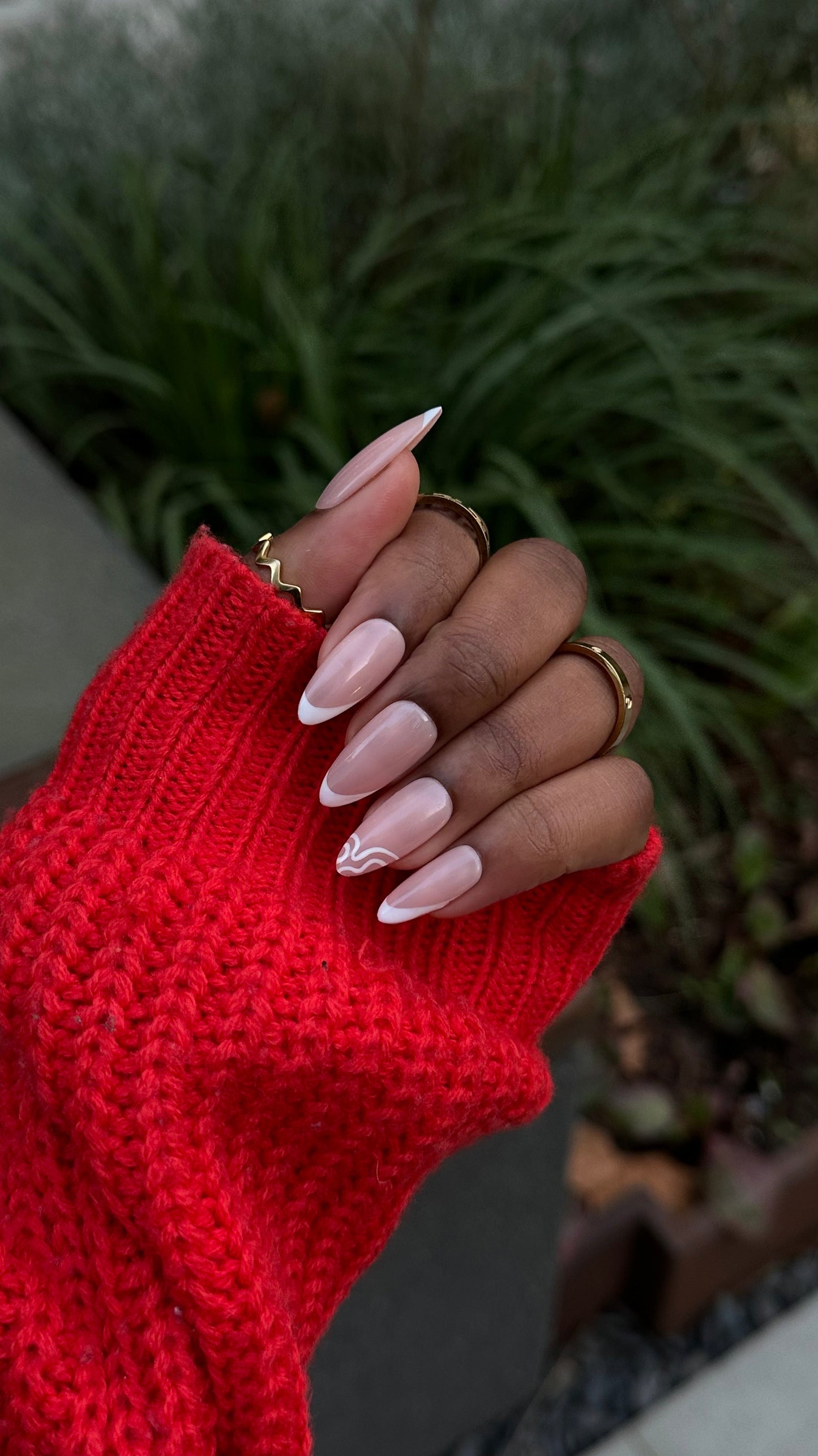 Wealthy Press On Nails