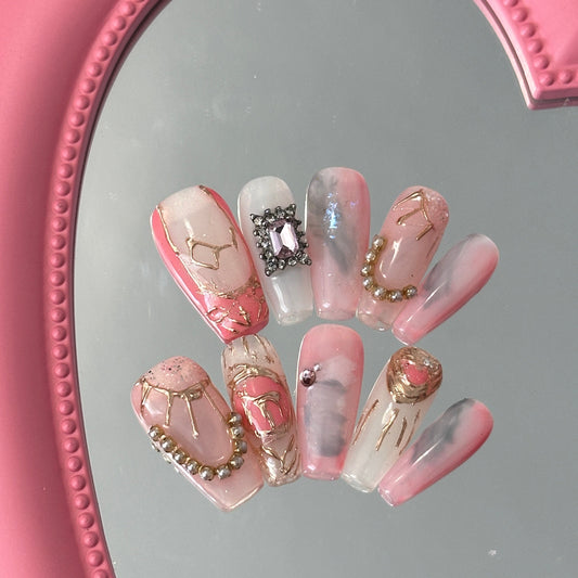 12 star sign press-on nails / Virgo