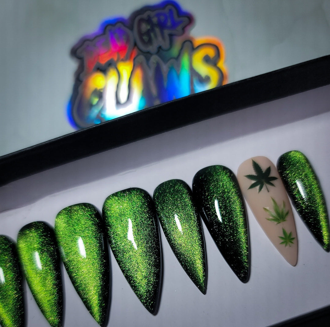 420 Press on Nail Set