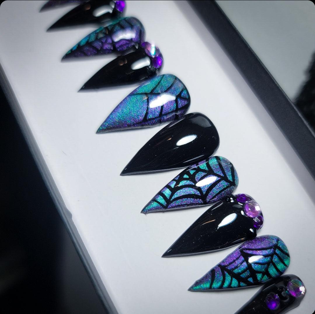 Whimsical Press on Nail Set