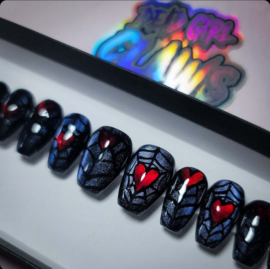 Web of Love Press on Nail Set