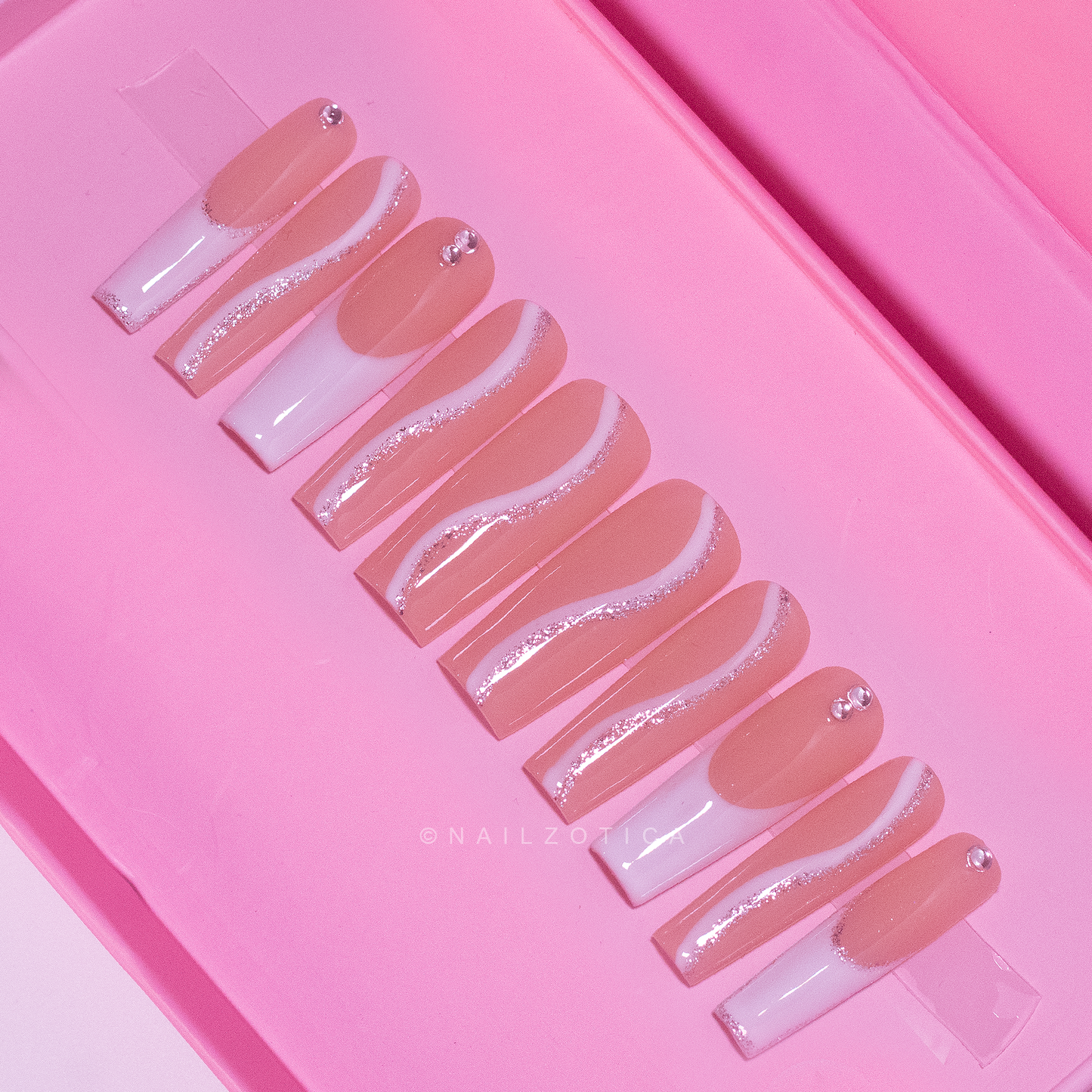 Whimsical White - Handmade Acrylic Press On Nails