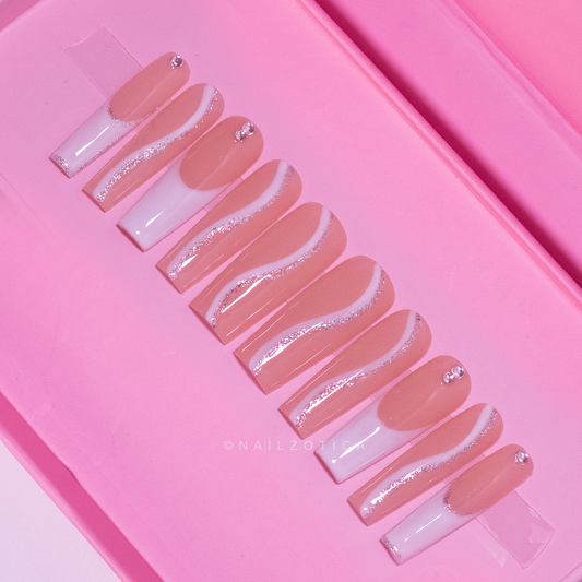 Whimsical White - Handmade Acrylic Press On Nails